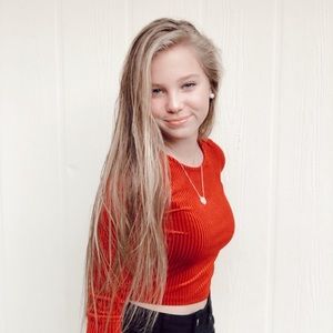 Meet your Posher, Ellie